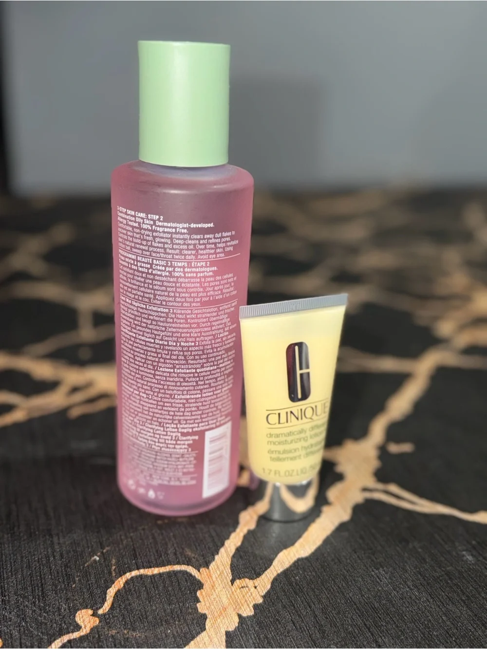 Clinique Clarifying Lotion 3 -13.5oz & moisturizing lotion 1.7 Combination oily